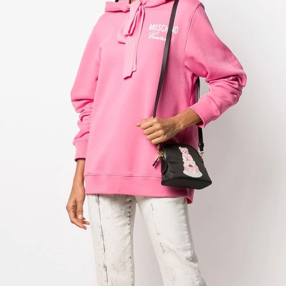 Authentic MOSCHINO leather/texture Teddy Cake zip Crosby - Picture 5 of 16